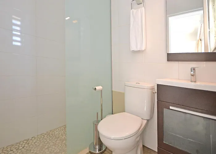 House Pinocha קאן פיקפורט