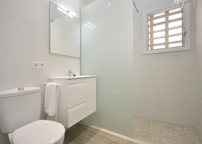 House Pinocha בקתה